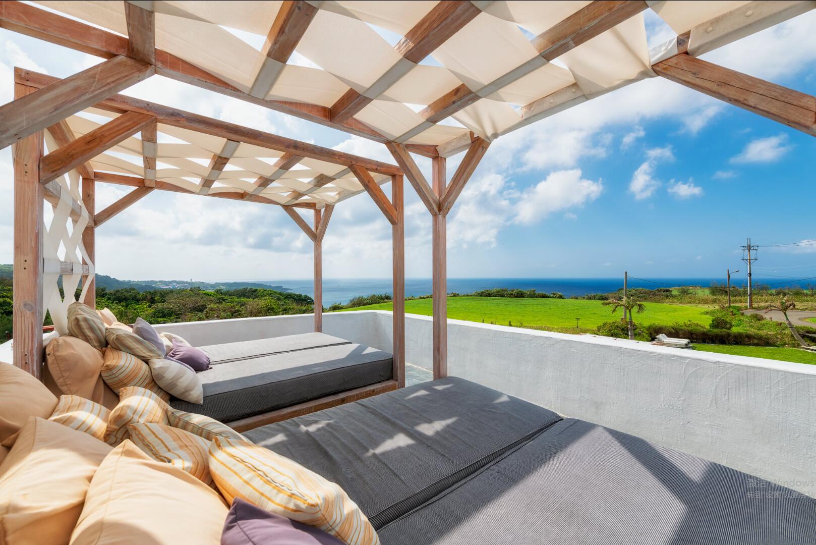 أريكة خارجية